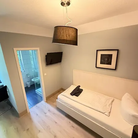 ホテル Brinckmansdorf 3*