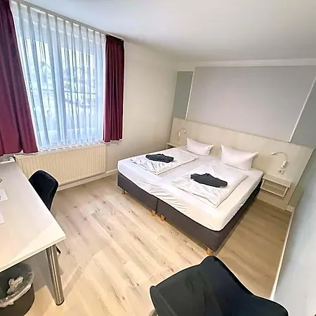 Brinckmansdorf 3*